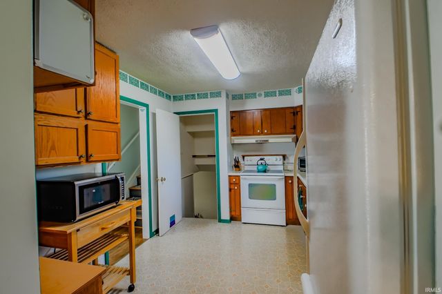 514 N Staats Drive, Bloomington, IN 47408