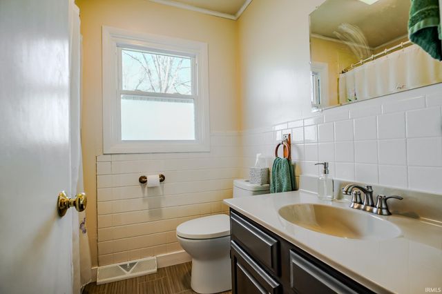 514 N Staats Drive, Bloomington, IN 47408