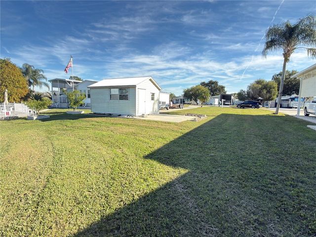 4994 MOUNT OLIVE SHORES DRIVE, Polk City, FL 33868