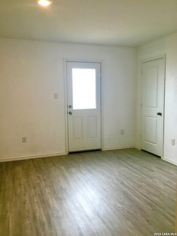 8163 Nube Medina, San Antonio, TX 78252