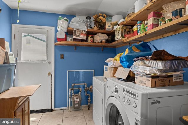 518 CARVER CT, Lawnside, NJ 08045