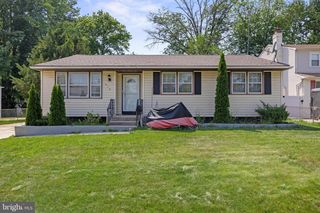 518 CARVER CT, Lawnside, NJ 08045