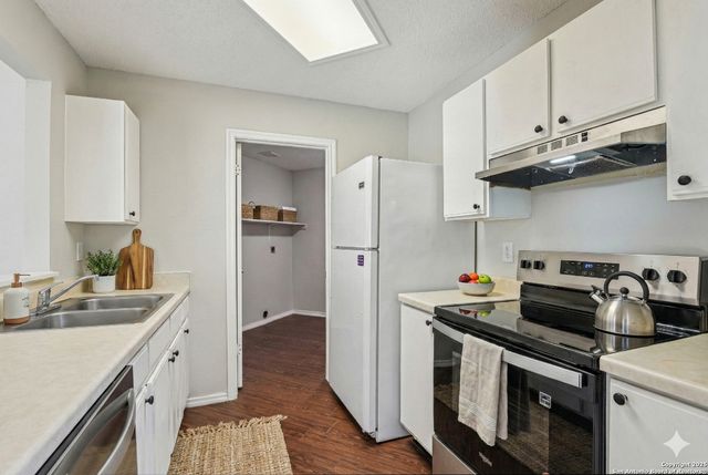 3627 Cameron, San Antonio, TX 78244