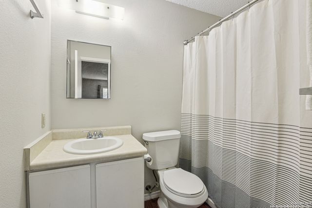 3627 Cameron, San Antonio, TX 78244