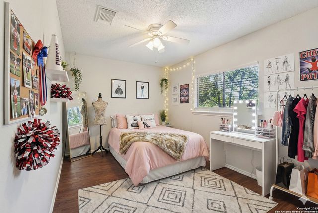 3627 Cameron, San Antonio, TX 78244