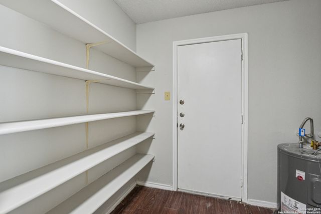 3627 Cameron, San Antonio, TX 78244