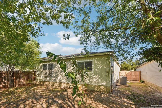 3627 Cameron, San Antonio, TX 78244