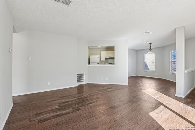 3627 Cameron, San Antonio, TX 78244