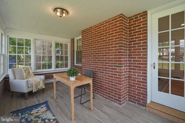 800 PLEASANT HILL RD, Wallingford, PA 19086