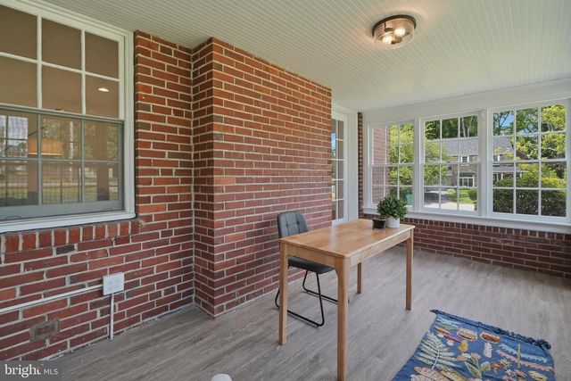 800 PLEASANT HILL RD, Wallingford, PA 19086