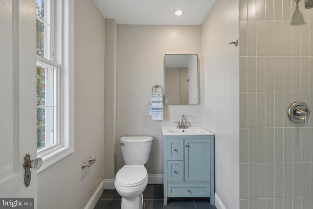 800 PLEASANT HILL RD, Wallingford, PA 19086