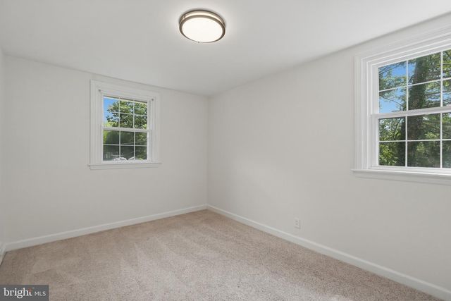 800 PLEASANT HILL RD, Wallingford, PA 19086