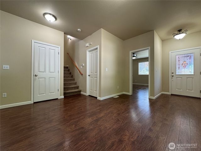 7508 Kodiak Avenue NE, Lacey, WA 98516