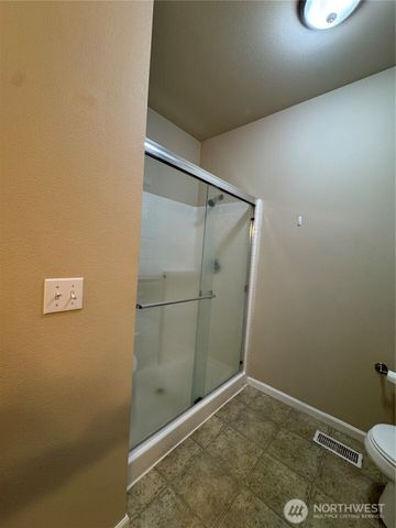 7508 Kodiak Avenue NE, Lacey, WA 98516