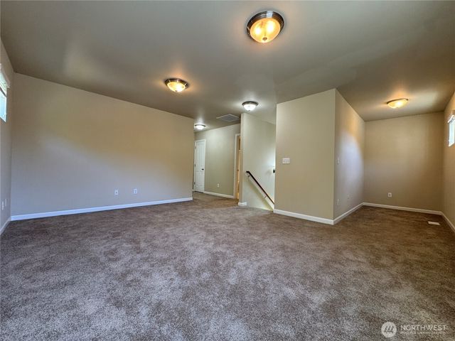 7508 Kodiak Avenue NE, Lacey, WA 98516