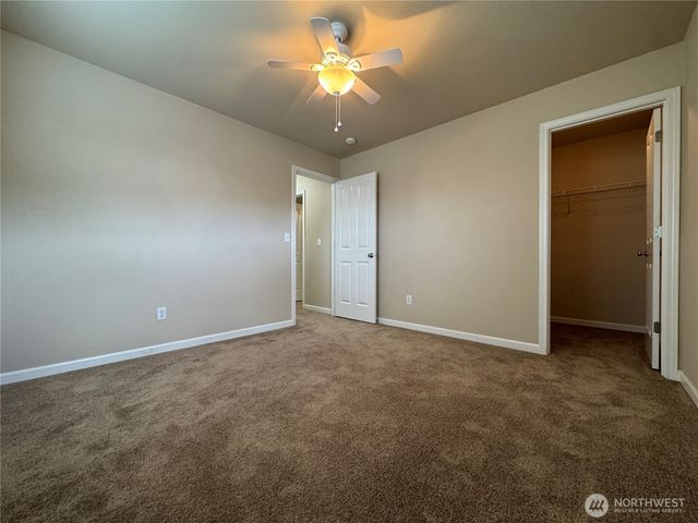 7508 Kodiak Avenue NE, Lacey, WA 98516