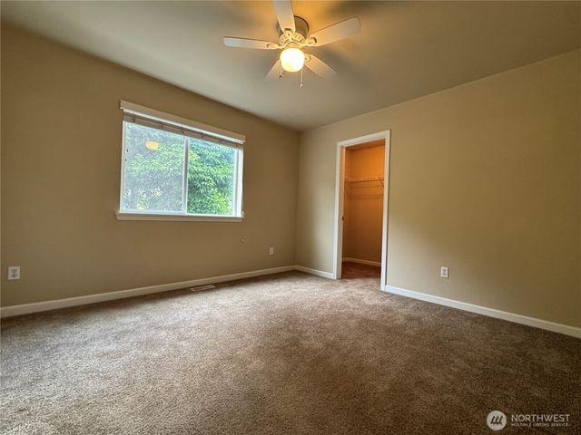 7508 Kodiak Avenue NE, Lacey, WA 98516