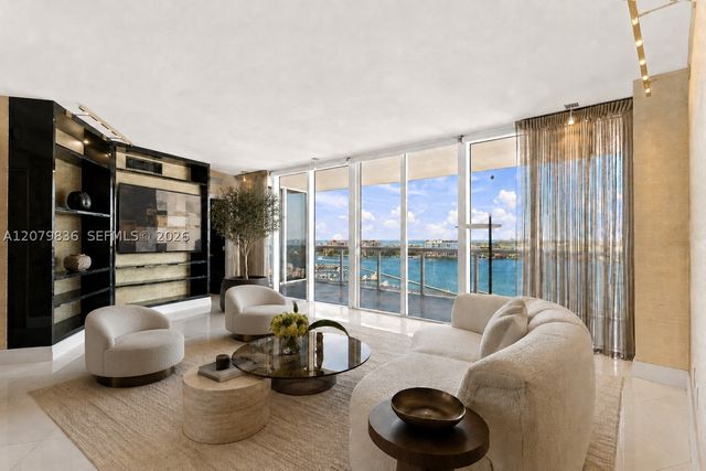 400 Alton Rd 1804, Miami Beach, FL 33139