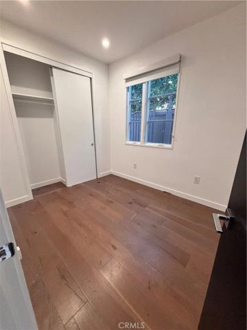 1009 Palms, Venice, CA 90291