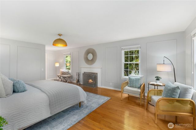 6155 93 Avenue SE, Mercer Island, WA 98040