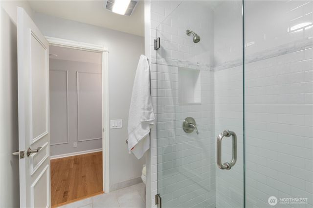 6155 93 Avenue SE, Mercer Island, WA 98040