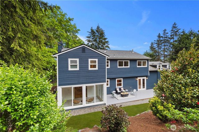 6155 93 Avenue SE, Mercer Island, WA 98040