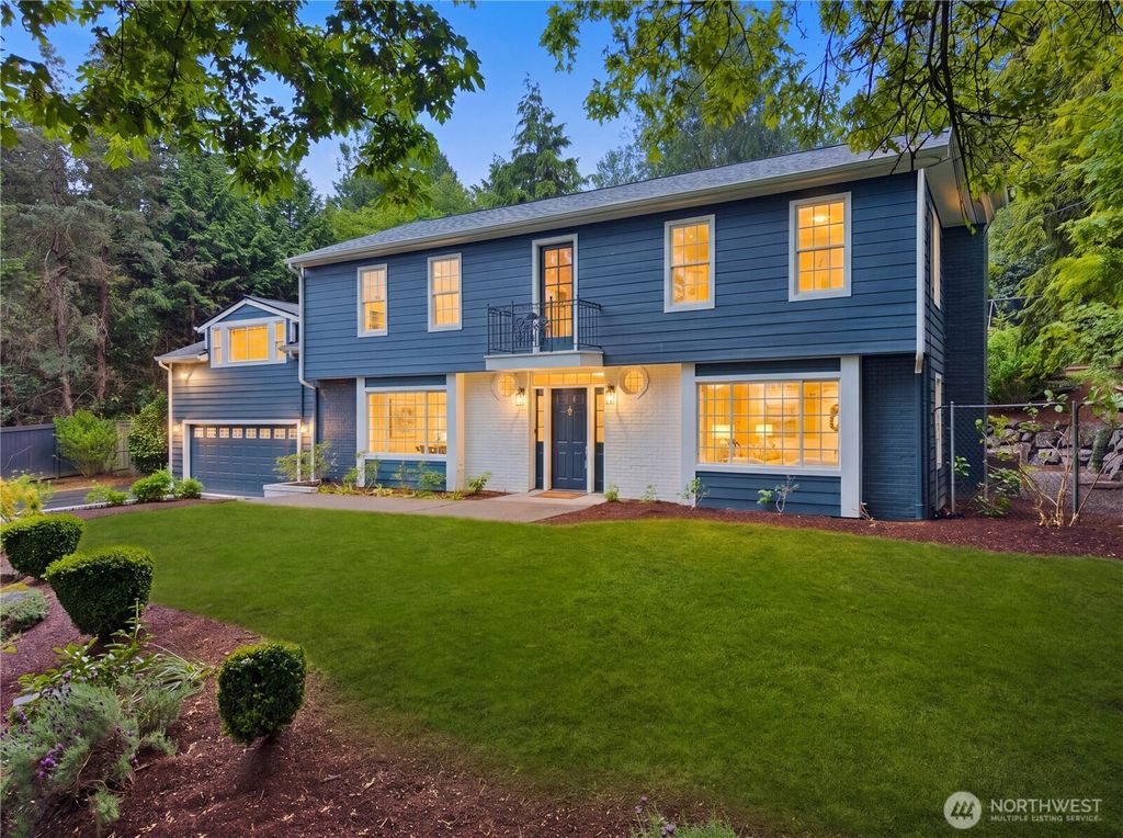 6155 93 Avenue SE, Mercer Island, WA 98040