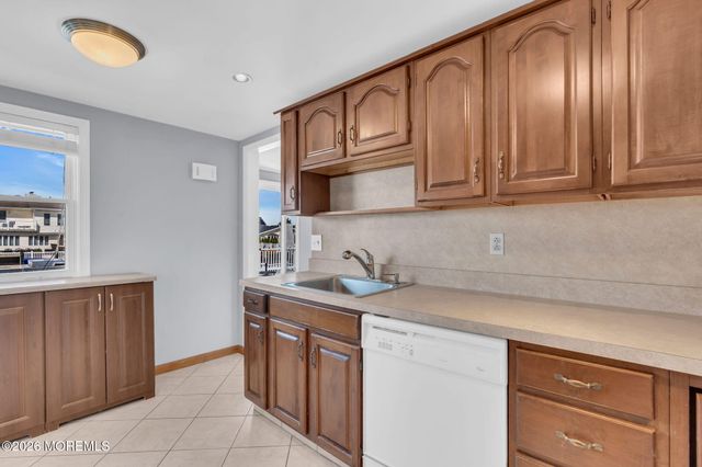 1838 Skiff Court, Toms River, NJ 08753