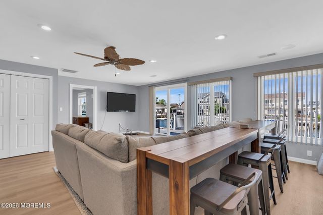 1838 Skiff Court, Toms River, NJ 08753