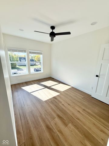 2607 E New York Street, Indianapolis, IN 46201