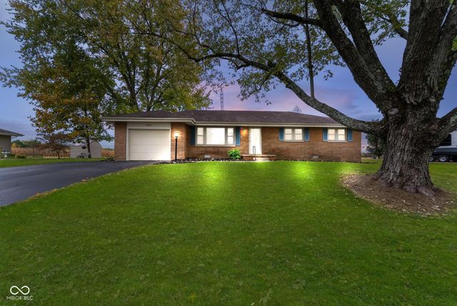 10883 E Greendale Drive, Seymour, IN 47274