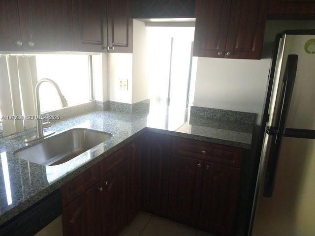 17021 N Bay Road 126, Sunny Isles Beach, FL 33160