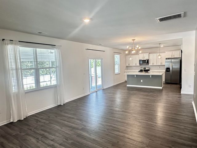 340 Emery Oak Dr., Murrells Inlet, SC 29576