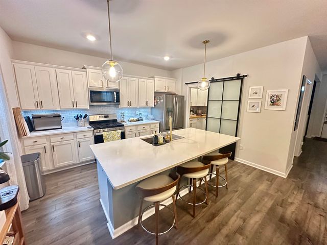 340 Emery Oak Dr., Murrells Inlet, SC 29576