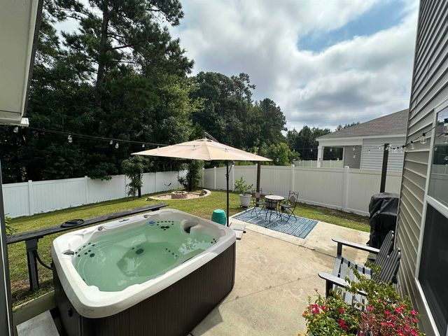 340 Emery Oak Dr., Murrells Inlet, SC 29576