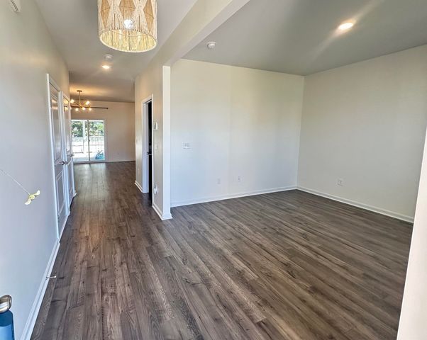 340 Emery Oak Dr., Murrells Inlet, SC 29576