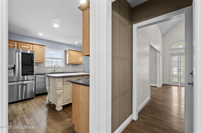 12104 Briargate Ln, Goshen, KY 40026