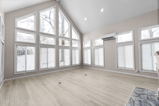 12104 Briargate Ln, Goshen, KY 40026