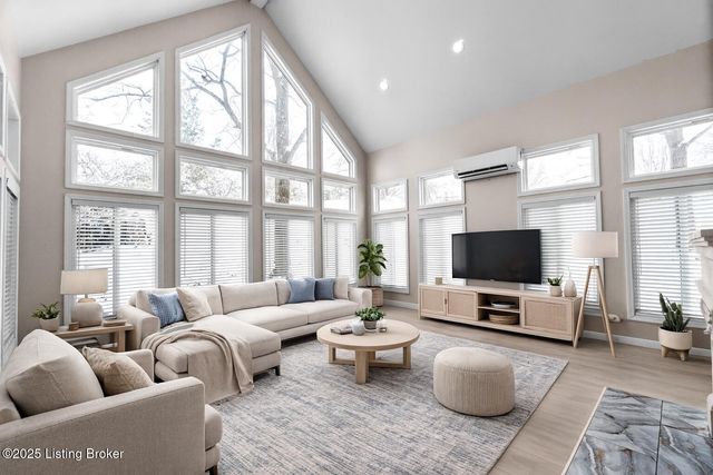 12104 Briargate Ln, Goshen, KY 40026