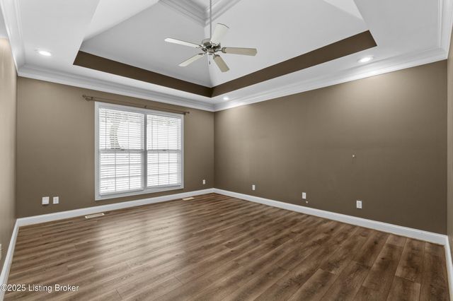 12104 Briargate Ln, Goshen, KY 40026