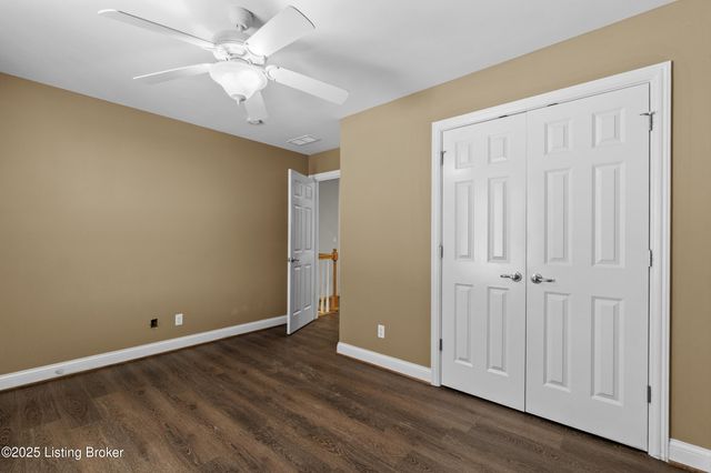 12104 Briargate Ln, Goshen, KY 40026