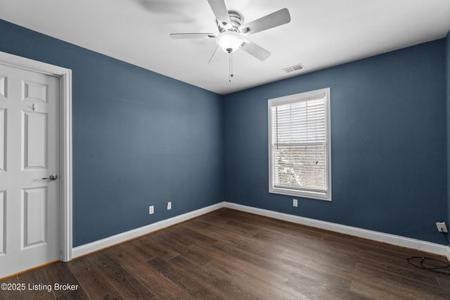 12104 Briargate Ln, Goshen, KY 40026