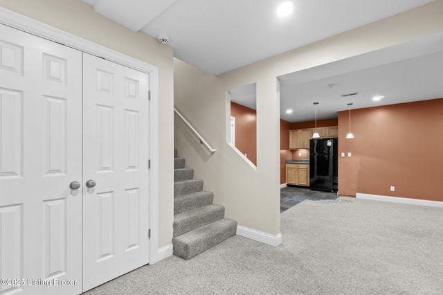 12104 Briargate Ln, Goshen, KY 40026