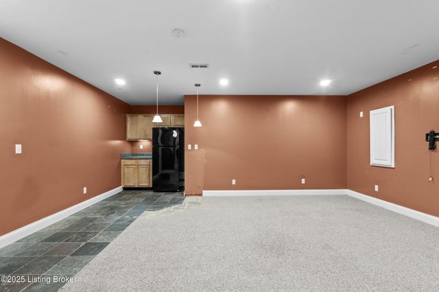 12104 Briargate Ln, Goshen, KY 40026