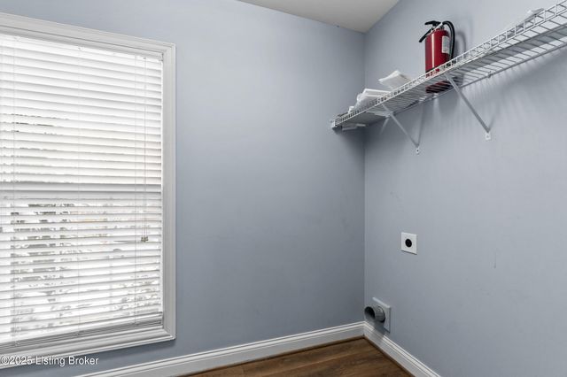 12104 Briargate Ln, Goshen, KY 40026