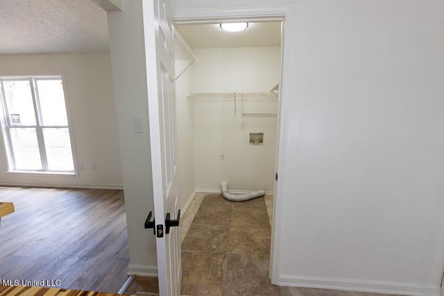10335 Yates Drive, Olive Branch, MS 38654