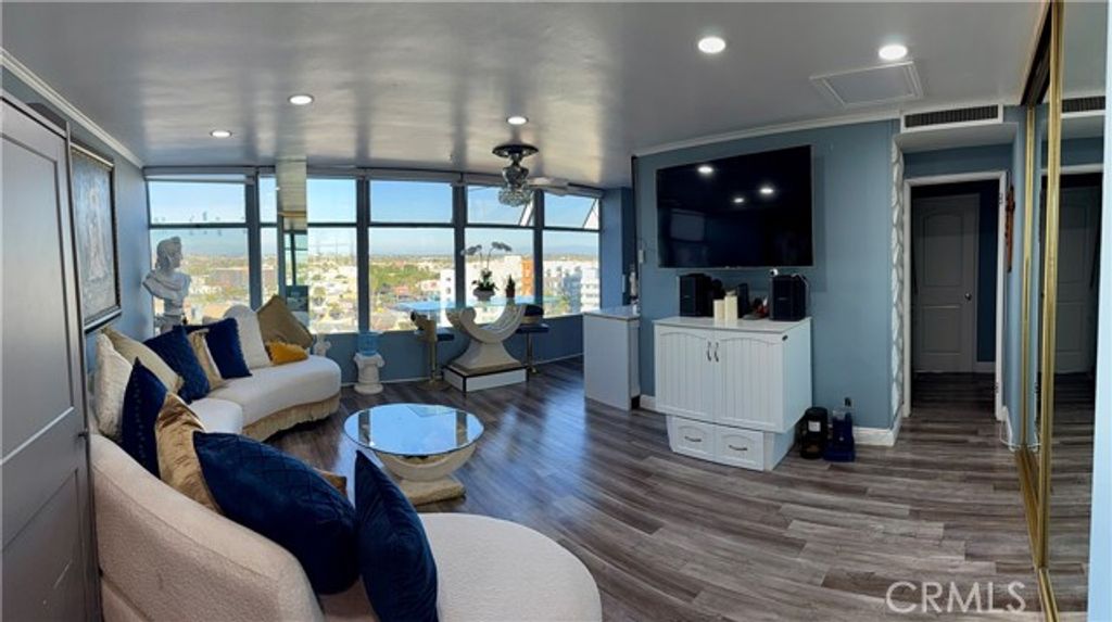 100 Atlantic Avenue 1012, Long Beach, CA 90802