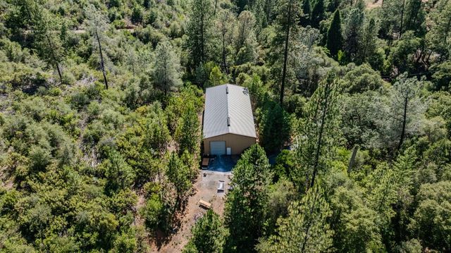 6240 Michel Rd, Mountain Ranch, CA 95246