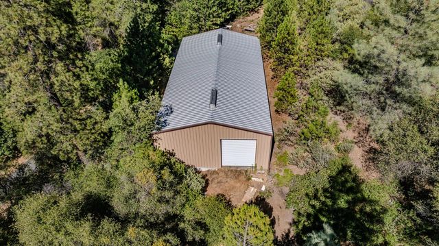 6240 Michel Rd, Mountain Ranch, CA 95246