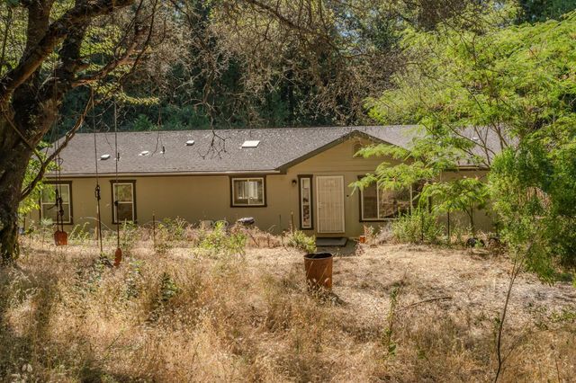 6240 Michel Rd, Mountain Ranch, CA 95246